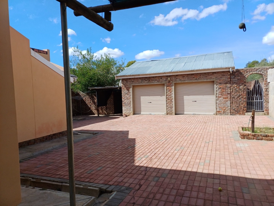 4 Bedroom Property for Sale in Prince Albert Western Cape